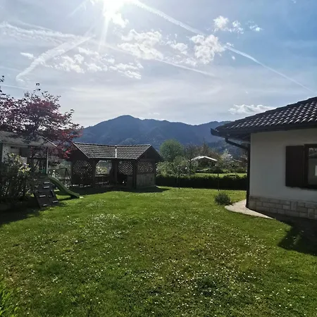 Apartma Pri Noni Silvi Apartment *