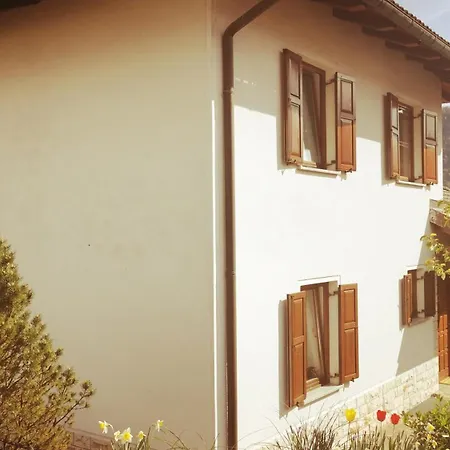 شقة Apartma Pri Noni Silvi تولمين