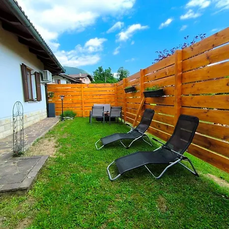 Apartma Pri Noni Silvi شقة *